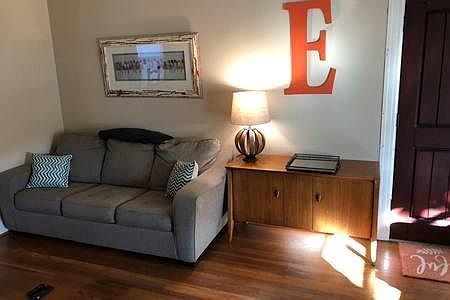2nd image of 6327 Richmond Ave