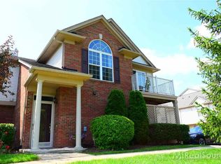 3438 Tremonte Cir N, Oakland, MI 48306