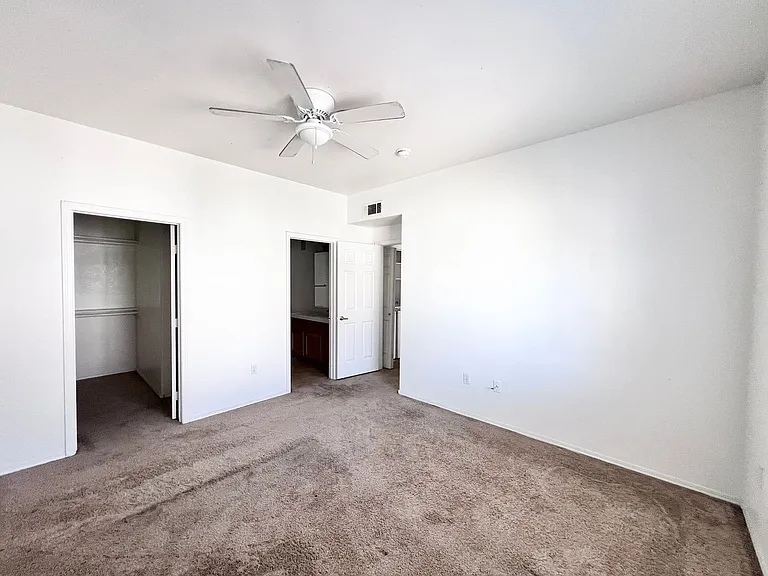 2121 Echo Bay St #204 — Photo 10