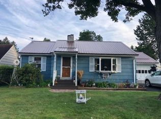 11 Cowance St, Cortland, NY 13045