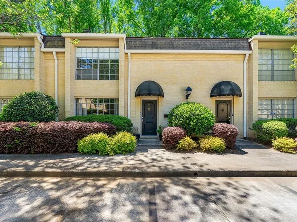 5400 Roswell Rd Unit J2, Sandy Springs, GA 30342