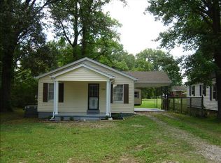 1060 E Main St, Savannah, TN 38372