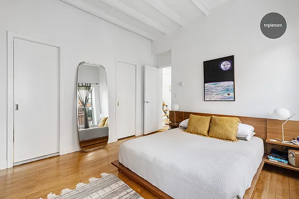 Rented by The Agency | media 15