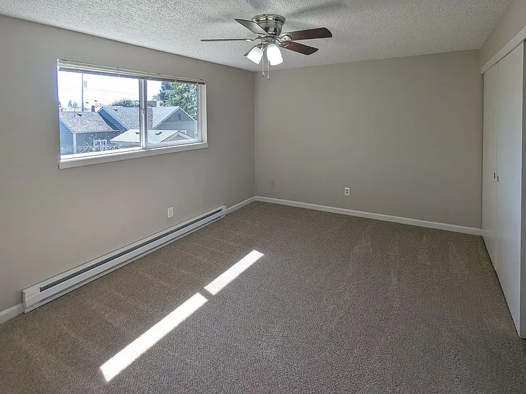 Apartment Complex ~ Murphy Manor — Photo 33