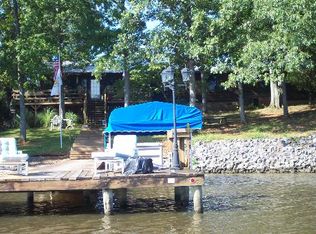 229 S Waters Edge Dr, Winnsboro, SC 29180