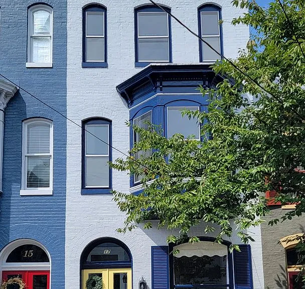 17 E 3rd St #3 — Photo 2