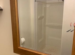 11 Winter St FLOOR 4-2, Manville, RI 02838