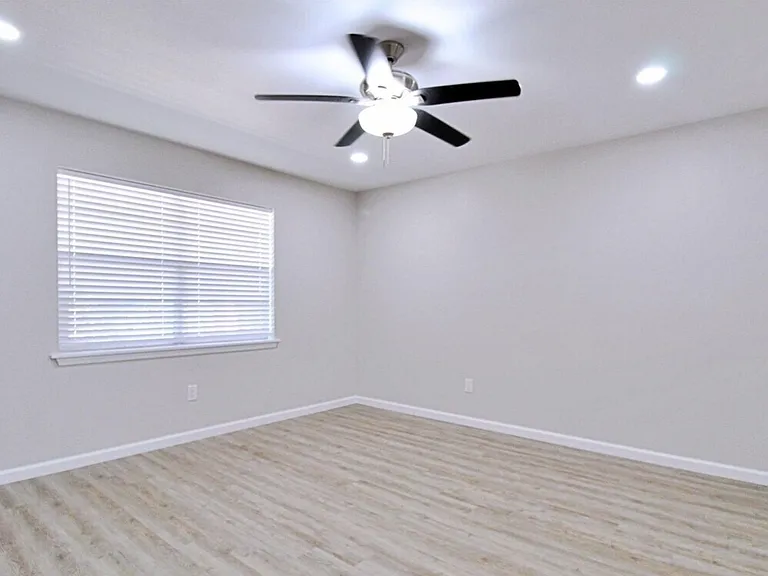 2343 Wyatt St #1 — Photo 12