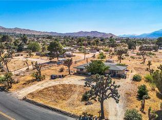 7736 Joshua Ln, Yucca Valley, CA 92284