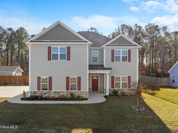 215 Gilliken Court, Jacksonville, NC 28546