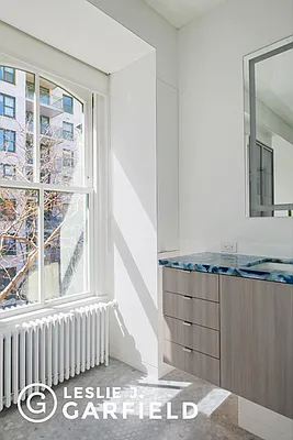 Sold by Leslie J. Garfield | media 15