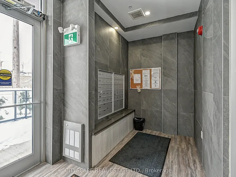 408 Dundas St S #212 — Photo 10