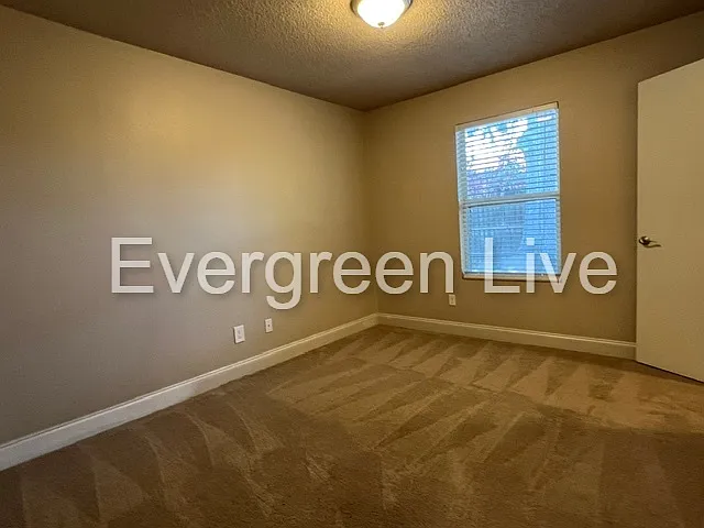 117 Willow Gardens Ct — Photo 13