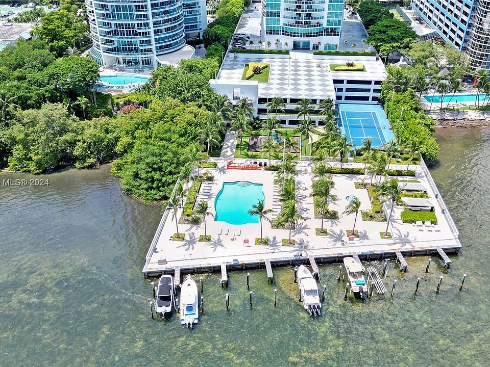2nd image of 2101 Brickell Ave APT 2305