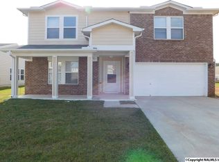 302 Kenneth Blvd NW, Madison, AL 35757