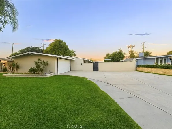 9881 Aldgate Ave, Garden Grove, CA 92841