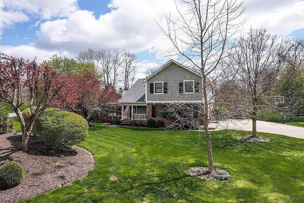 1703 S Crooked Ln, Greenwood, IN 46143 Zillow