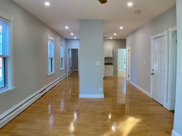 30R Forbes St #2, Jamaica Plain, MA 02130