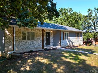 7 Rosewood Dr, Eldon, MO 65026