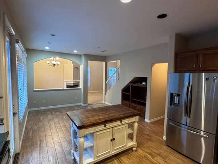 4764 Nielsen St — Photo 8
