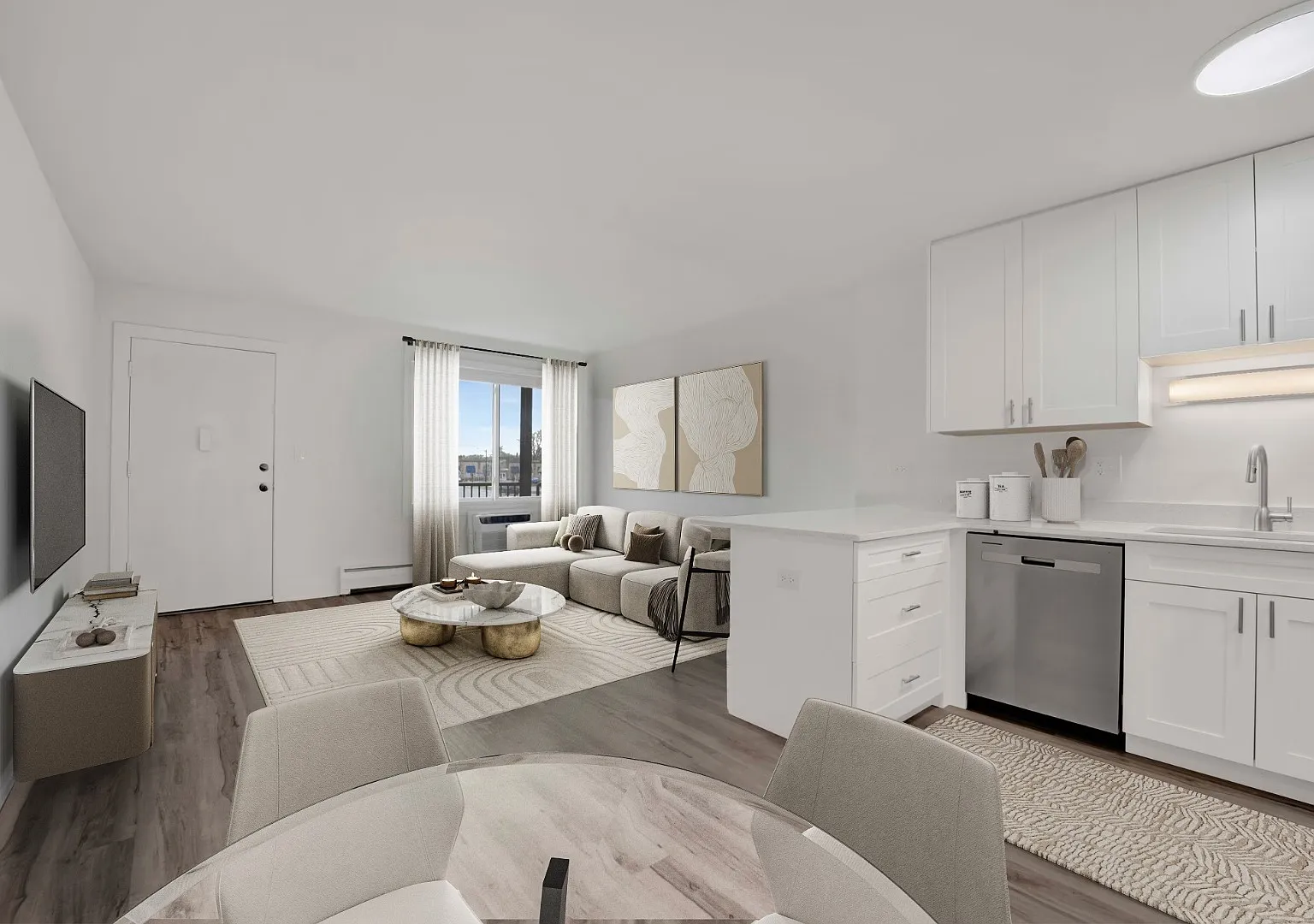 Renovated Top Level 1-Bedroom Apartments in the Heart of Glenview — Photo 1