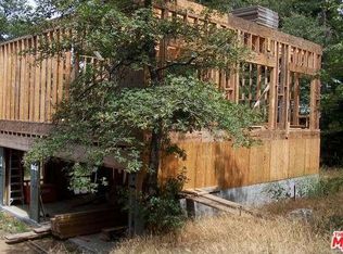 21466 Crest Forest Dr, Cedarpines Park, CA 92325