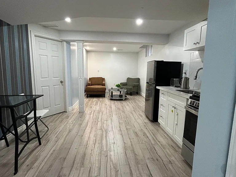 2292 Buroak Dr #BASEMENT — Photo 3