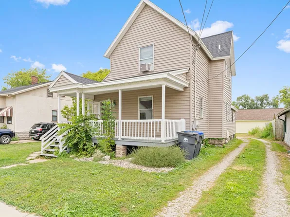 114 Center St, 114 Center St, Neenah, WI 54956