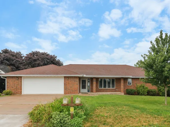 514 W Washington St, Dodgeville, WI 53533