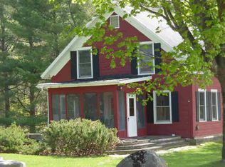 129 McKinstry Hill Rd, Hyde Park, VT 05655