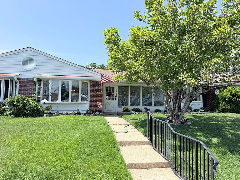 1023B Shetland Dr — Photo 22