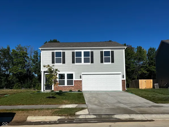 2329 N Liberty Lakes Dr, Greensburg, IN 47240