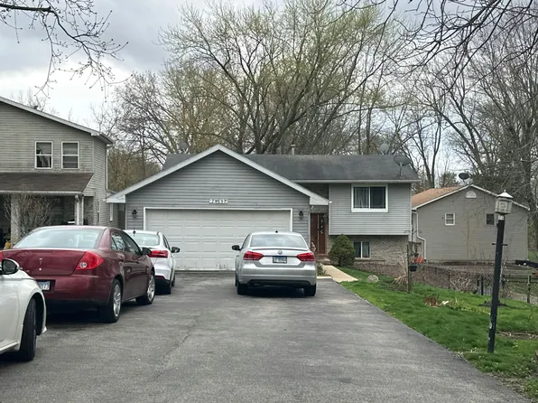 24697 W Clinton Ave, Round Lake, IL 60073