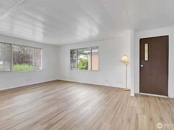 3rd image of 5001 180th Street SW #10