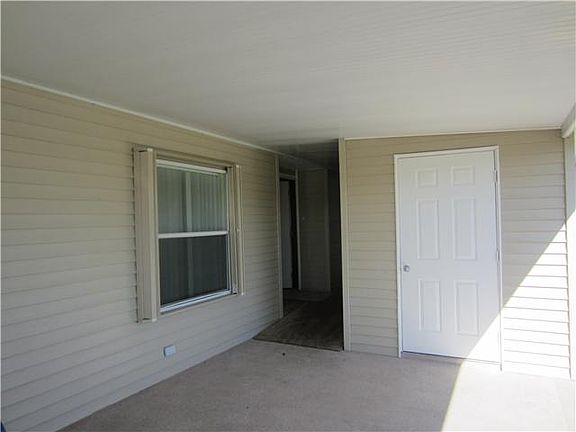 4th image of 3800 Sapodilla Ct