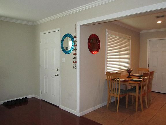 3rd image of 2740 Othello Ave