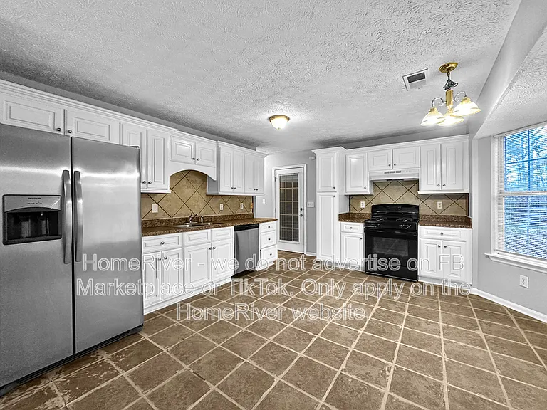 7011 Grinder Dr — Photo 5