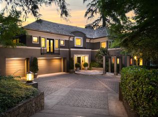 1135 Lake Front Rd, Lake Oswego, OR 97034