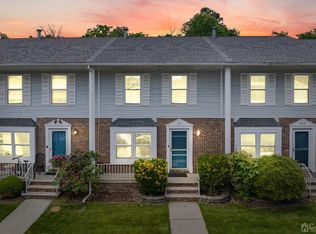 427 Gambocz Ct, Monmouth Junction, NJ 08852