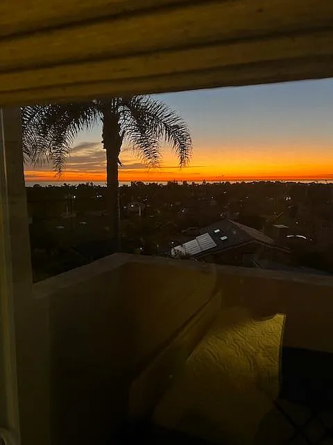 1588 Bella Vista Dr