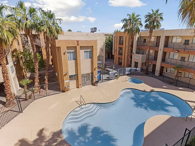 Experience modern living with resort-style amenities in our exquisite apartment complex.