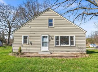 4238 Laurel Rd, Lorain, OH 44055