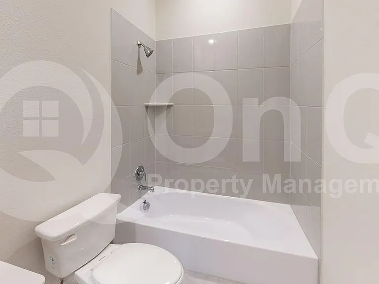 2724 Mexia Ln — Photo 19