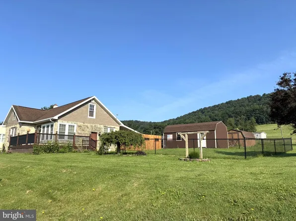 120 W Main St, Loganton, PA 17747