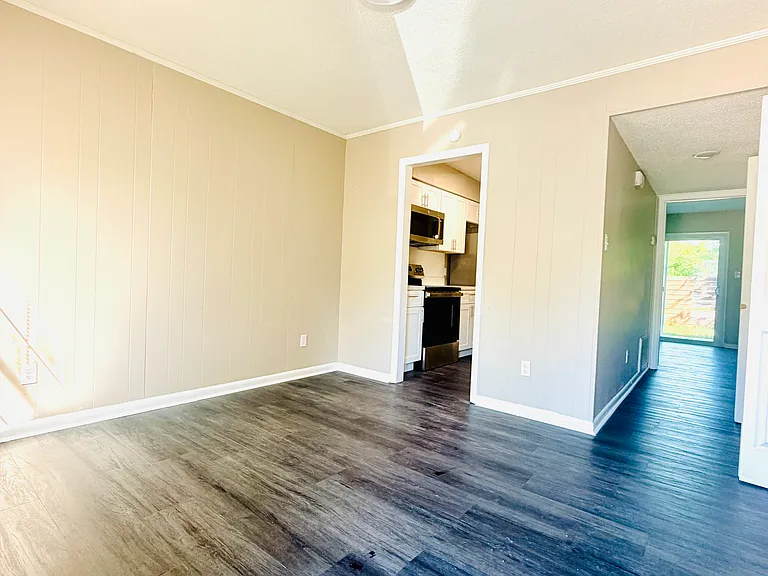 6 Almond Ct #3C — Photo 17
