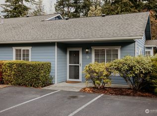 803 S Laventure Rd UNIT D, Mount Vernon, WA 98274