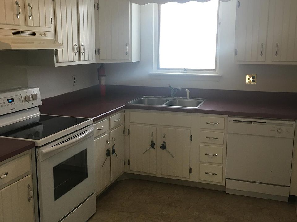 1st image of 59 Gunning Ln