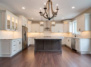 15157 Marco Ct, Sterling Heights, MI 48313