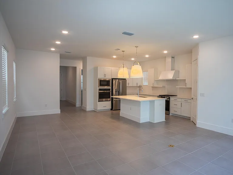 12506 Westhaven Oak Dr — Photo 2