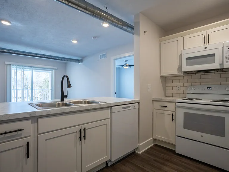 Michigan Street Apartment Homes — Photo 7